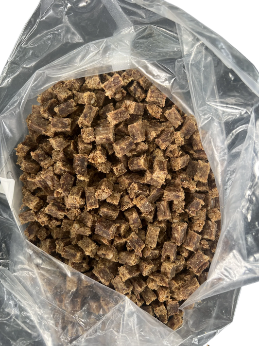 100_ venison cubes £3.00 per 100 grams